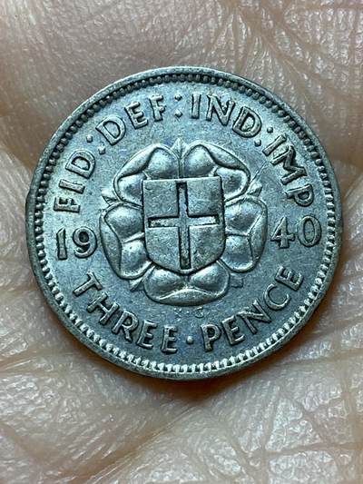 2025年第一百四十四场(总第一百七十场）品种丰富英国一线回流散币年末特拍场第一场(免佣金) - 英国🇬🇧1940年3便士银币(乔治六世第一版，500银)