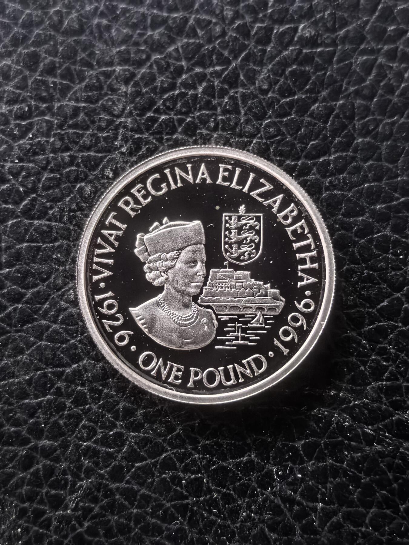 道一币馆币章第一百六十一场 根西岛1996年伊丽莎白二世女王70岁寿辰1镑精制银币 9.5g 925S