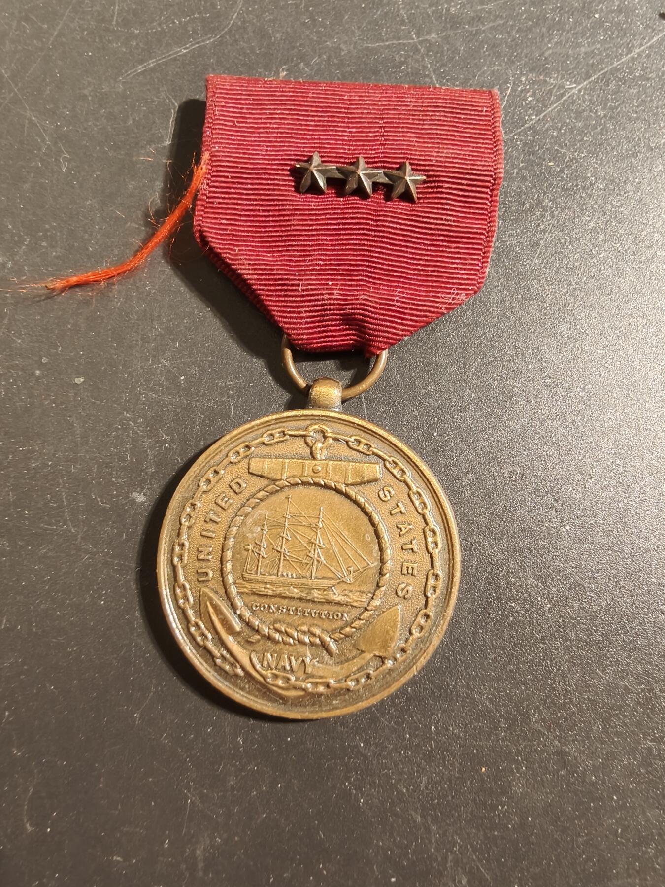 老王徽章第171期 美国海军品德优良奖章    三颗铜星勋饰