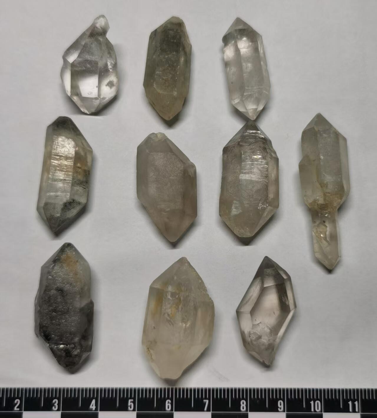 七河·世界钱币杂件水晶矿标小拍（总第31期） 藏家出品 X658 云贵闪灵水晶 一组10件 本件拍品由合作藏家邮寄