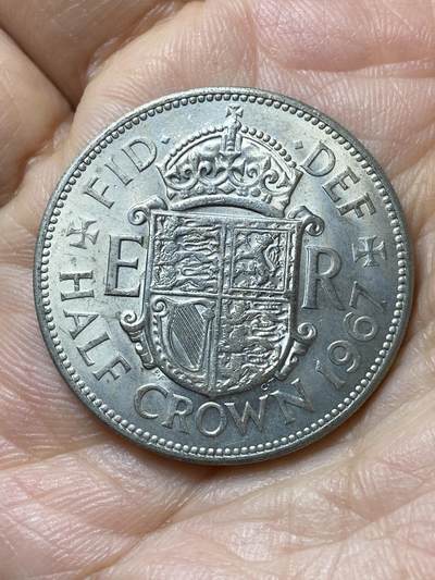 2025年第一百四十四场(总第一百七十场）品种丰富英国一线回流散币年末特拍场第一场(免佣金) - 好品–英国🇬🇧1967年半克朗(伊丽莎白二世青年桂冠第二版，普制币关门年)