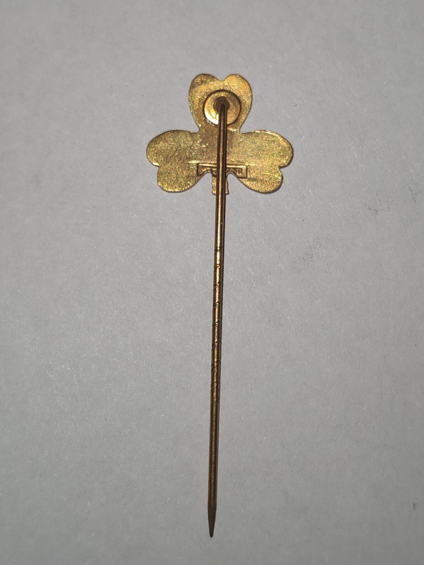 韵星假日拍卖第三十三期 -- Rimey Holidays Auction 33 爱尔兰武装力量三叶草插针