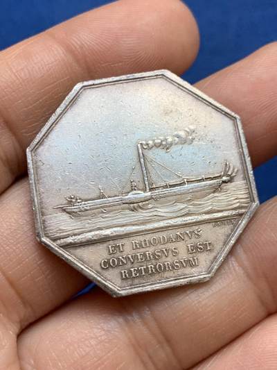 《竞宝斋》第449场 周日，周一，周二  3场连拍 （全场包邮，欢迎送拍） - 法国陆运与海运运输联盟八角银质代币，14.95g，34.5mm，船首边铭