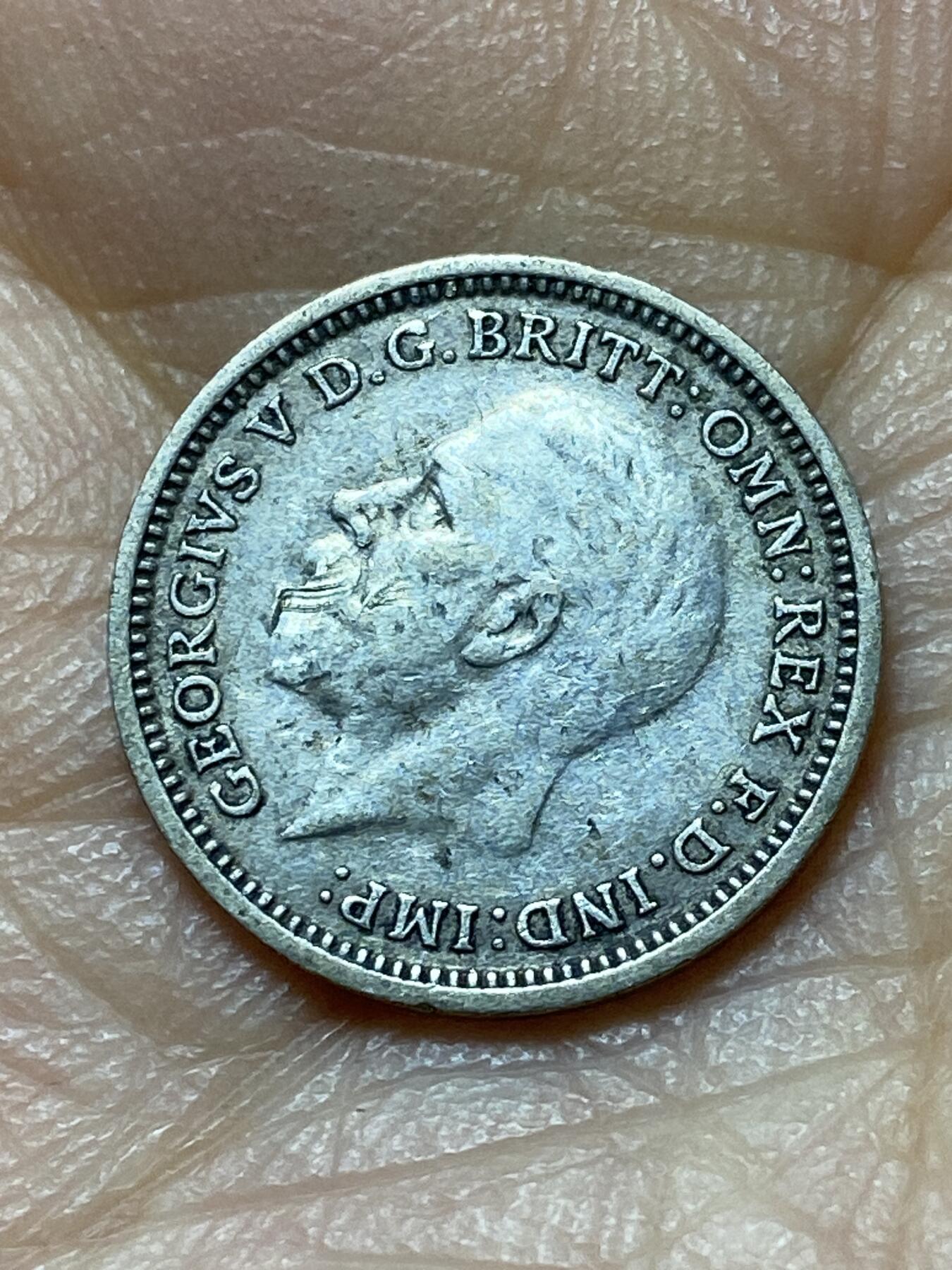 2025年第一百四十四场(总第一百七十场）品种丰富英国一线回流散币年末特拍场第一场(免佣金) 英国🇬🇧1934年3便士银币(乔治五世第四版，500银)