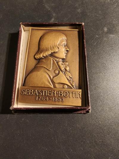 老王徽章第171期 - 法国著名作家塞巴斯蒂安·博坦大铜章     带盒子     尺寸44×65mm     重量106.6g
