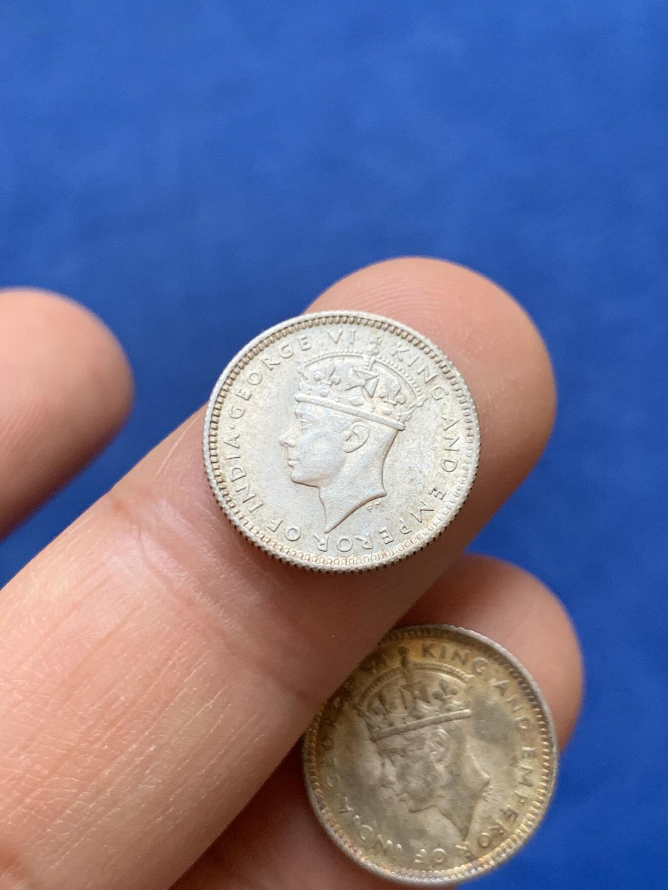 《竞宝斋》第449场 周日，周一，周二  3场连拍 （全场包邮，欢迎送拍） 两枚一组 海峡1941/1945年5分 好品