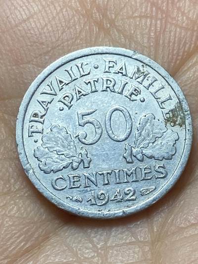 2025年第一百四十四场(总第一百七十场）品种丰富英国一线回流散币年末特拍场第一场(免佣金) - 法国1942年50生丁(维希傀儡政府时期)