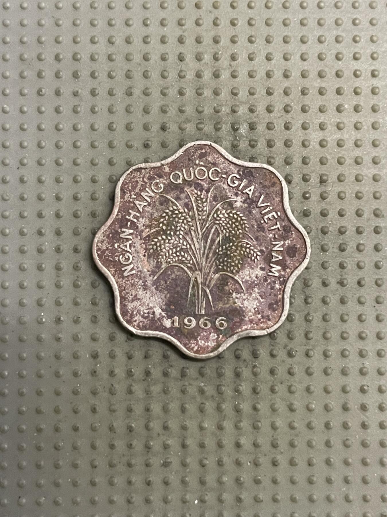 2025年第144场各国散币拍卖（总第144场） 越南南越1966年5盾