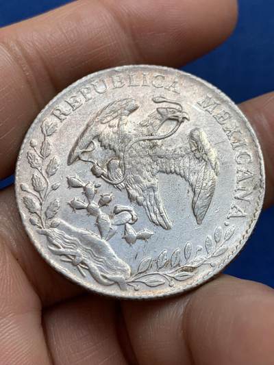 《竞宝斋》第449场 周日，周一，周二  3场连拍 （全场包邮，欢迎送拍） 墨西哥1889 CN AM版 8R鹰洋银币