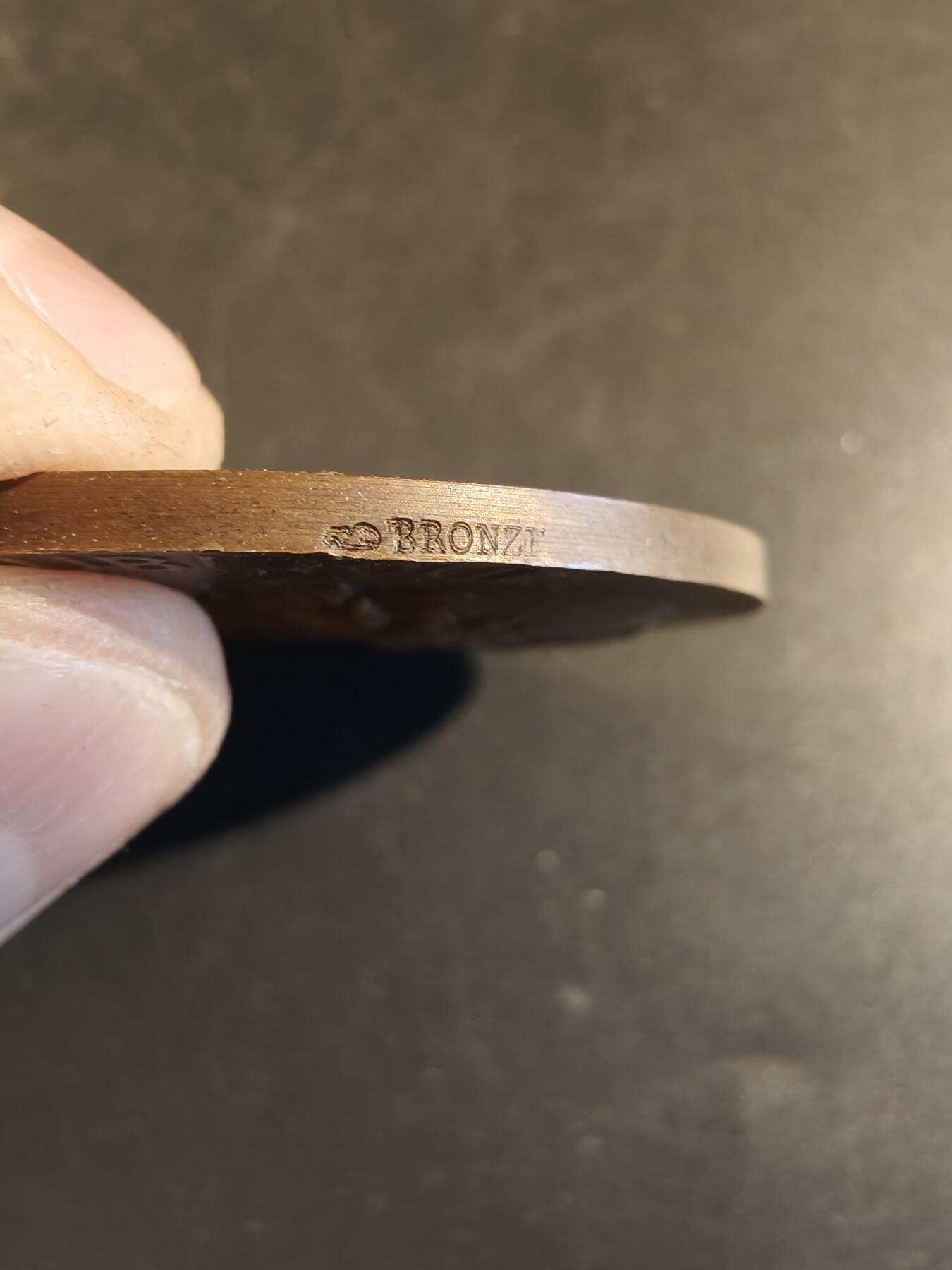 老王徽章第171期 法国战争部射击竞赛大铜章     亨利杜布瓦作品    直径50mm    重量64.1g