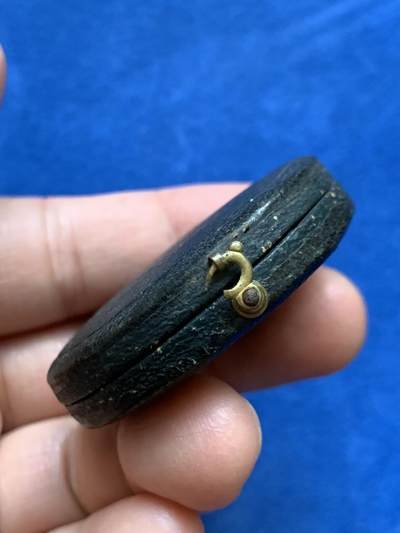 《竞宝斋》第449场 周日，周一，周二  3场连拍 （全场包邮，欢迎送拍） 法国宗教洗礼纪念银章 19.4克 36.6mm 丰饶角银标 带盒