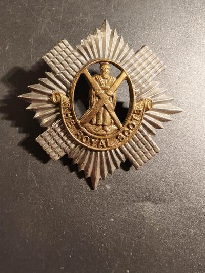 老王徽章第171期 - 英国皇家苏格兰步兵团帽徽    一战时期