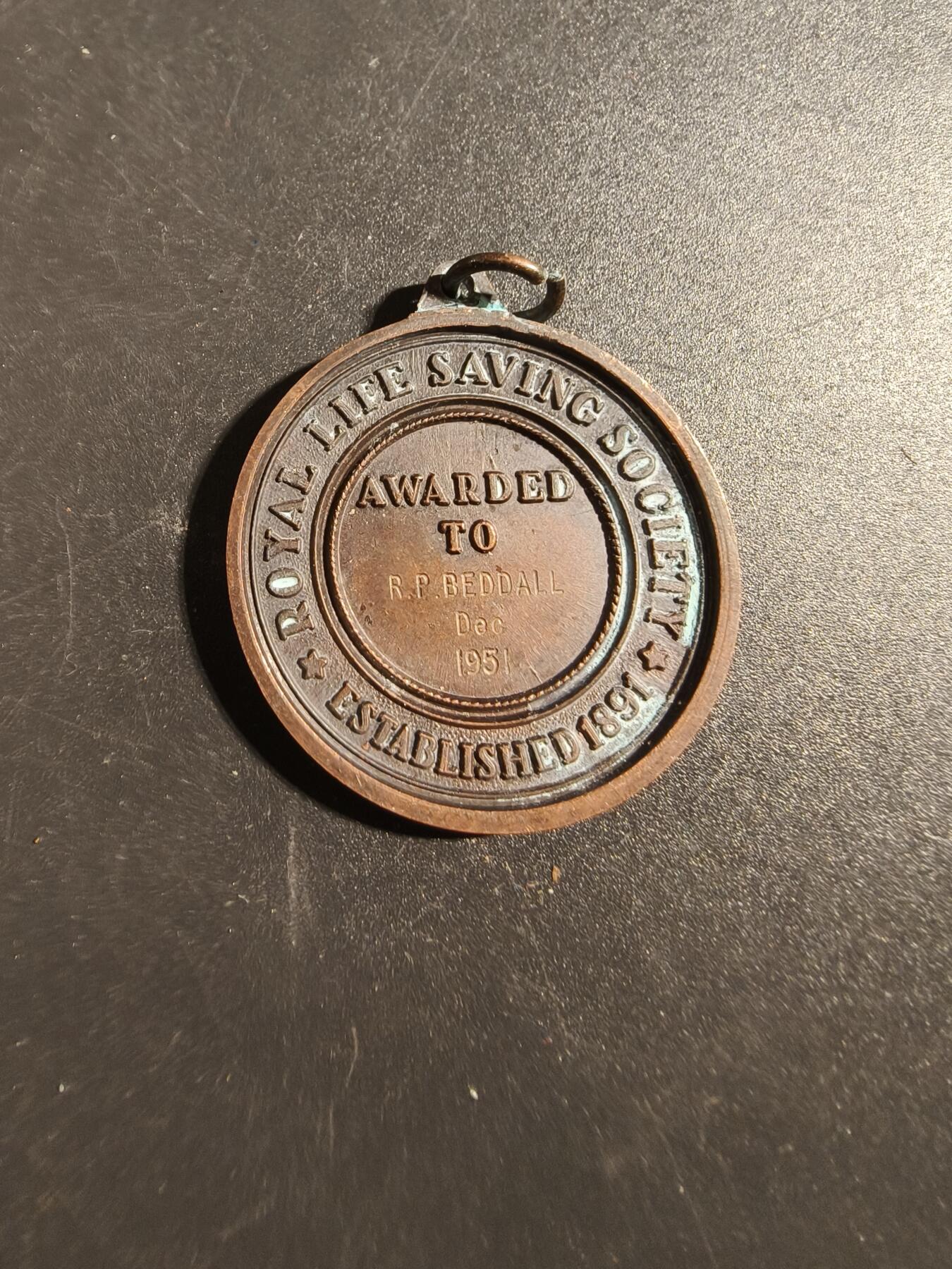 老王徽章第171期 英国拯救生命协会奖章     1951年实发