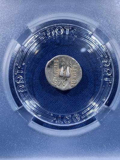 《竞宝斋》第449场 周日，周一，周二  3场连拍 （全场包邮，欢迎送拍） TQG VF 巴克特里亚王国 公元前170-145年 1奥波 银币 欧克拉提德一世在位时期发行 打制不错 经典品种