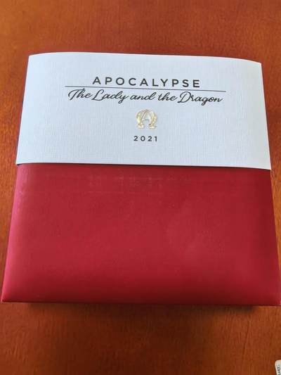 长老汇蛇年精选第八十五场拍卖 - 2021喀麦隆女士和龙3000法郎仿古高浮雕部分镀金银币，3盎司999银，500枚，盒证全