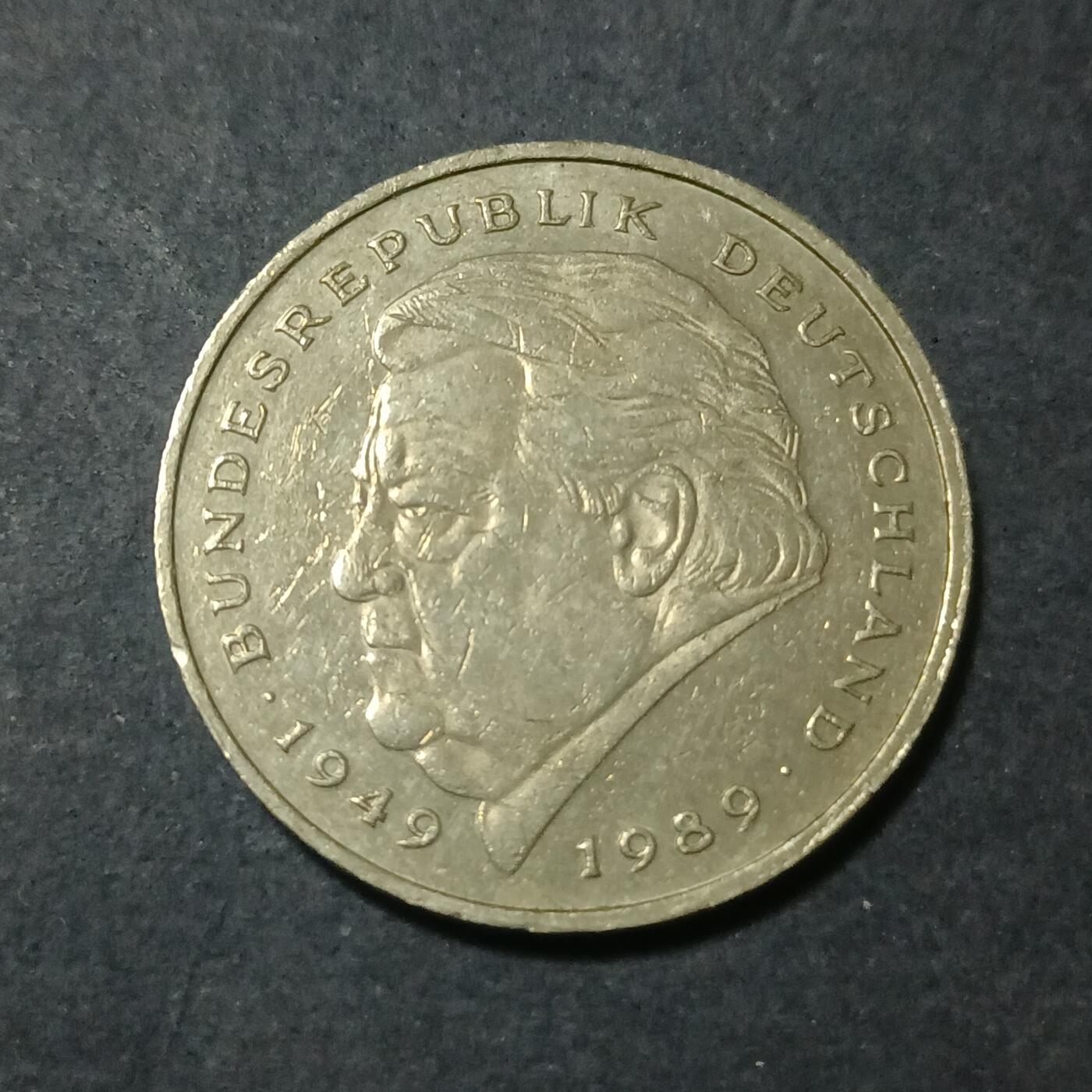 【游宝包邮场】蛇年第101期 世界各国纪念币