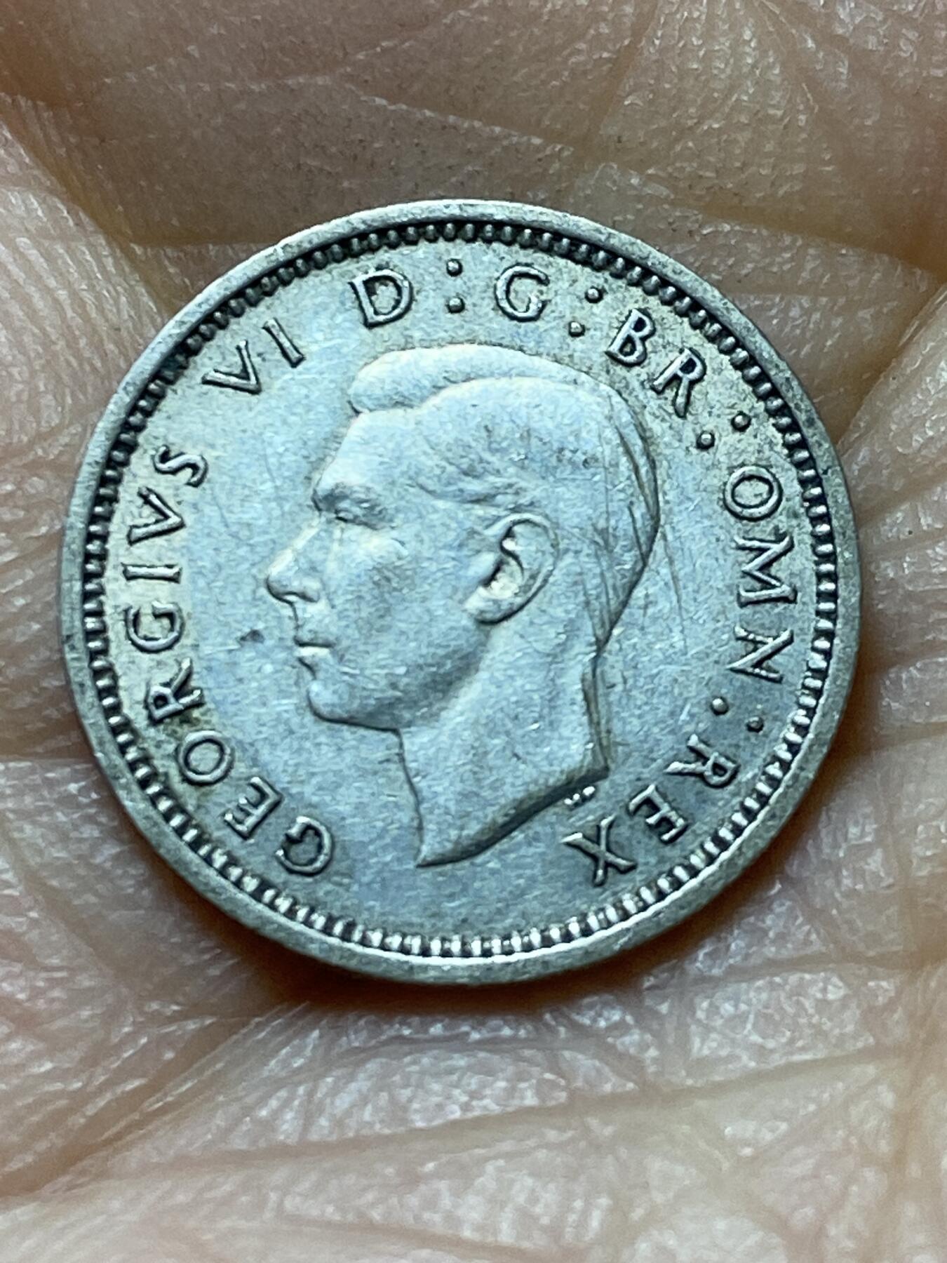 2025年第一百四十四场(总第一百七十场）品种丰富英国一线回流散币年末特拍场第一场(免佣金) 英国🇬🇧1941年3便士银币(乔治六世第一版，500银)