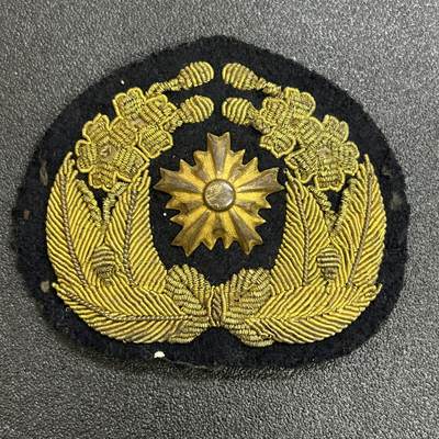 西秦中古拍卖第七十期 - 不忘历史 抗战收藏 日本警察大帽徽