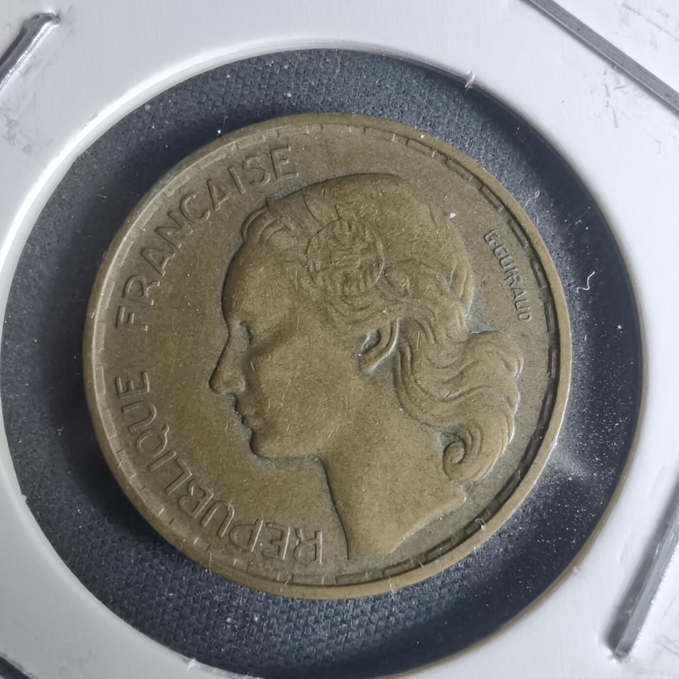 沼泽如烟--第942场 法国1952年20法郎