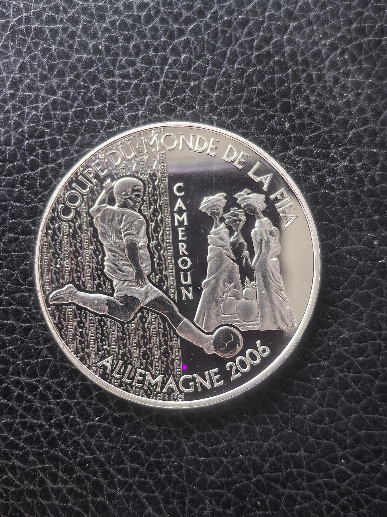 道一币馆币章第一百六十一场 中非地区2004年德国世界杯1000法郎精制银币 22.2g 925S 12000