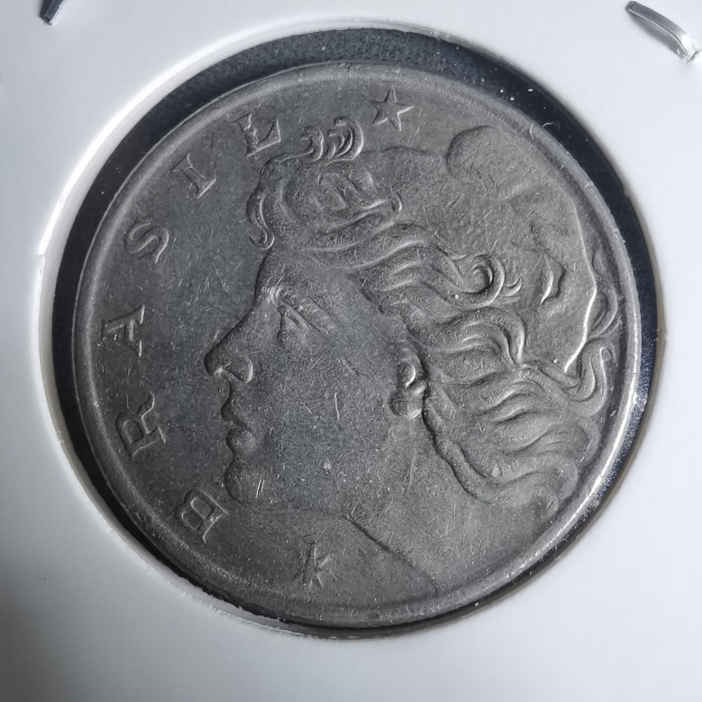 沼泽如烟--第940场 巴西1975年1克鲁塞罗