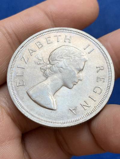 《竞宝斋》第449场 周日，周一，周二  3场连拍 （全场包邮，欢迎送拍） 南非1956年羚羊5先令银币