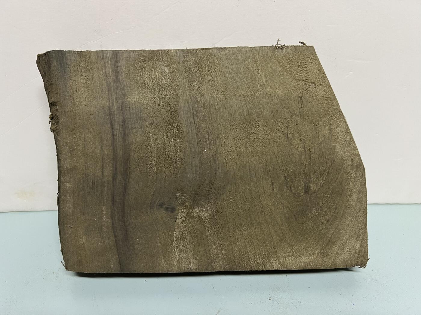 零元拍：1220-4 金丝楠 牌子料   满金丝 果香满满 尺寸：18.5/26/厚4.5/CM。