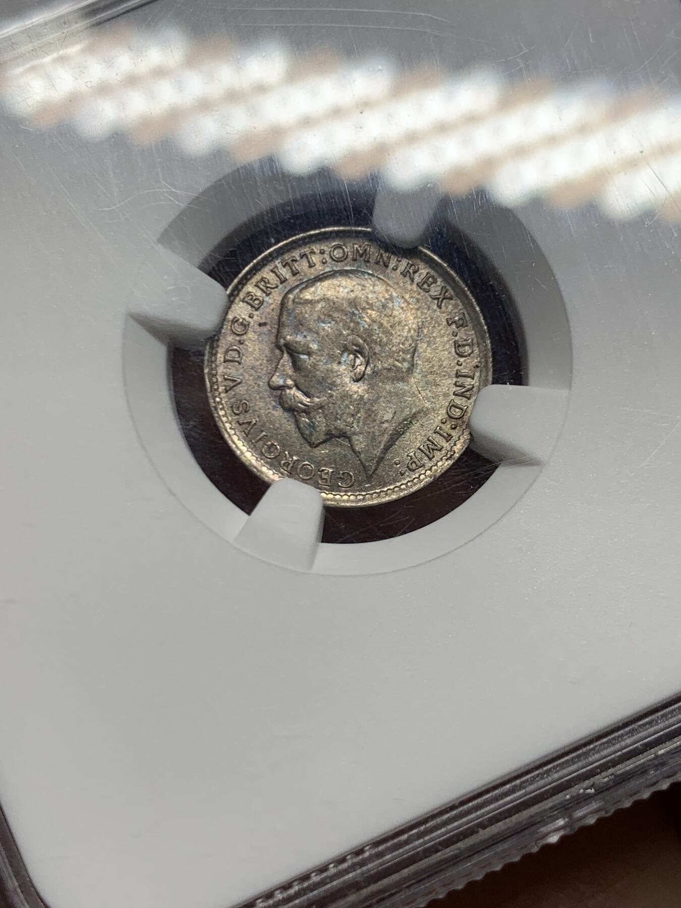 《竞宝斋》第449场 周日，周一，周二  3场连拍 （全场包邮，欢迎送拍） NGC MS64 英国1919年3便士银币 高银版本 包浆好看 值得入手