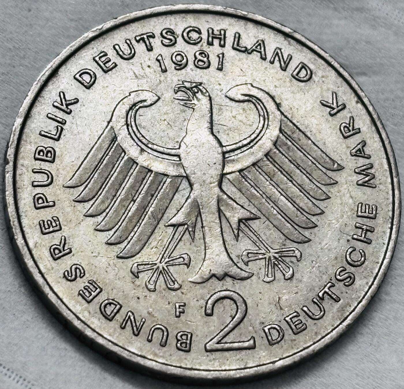 文馨钱币收藏第 286 场，圣诞节专场【 长期接收代拍品低至 0 佣金】