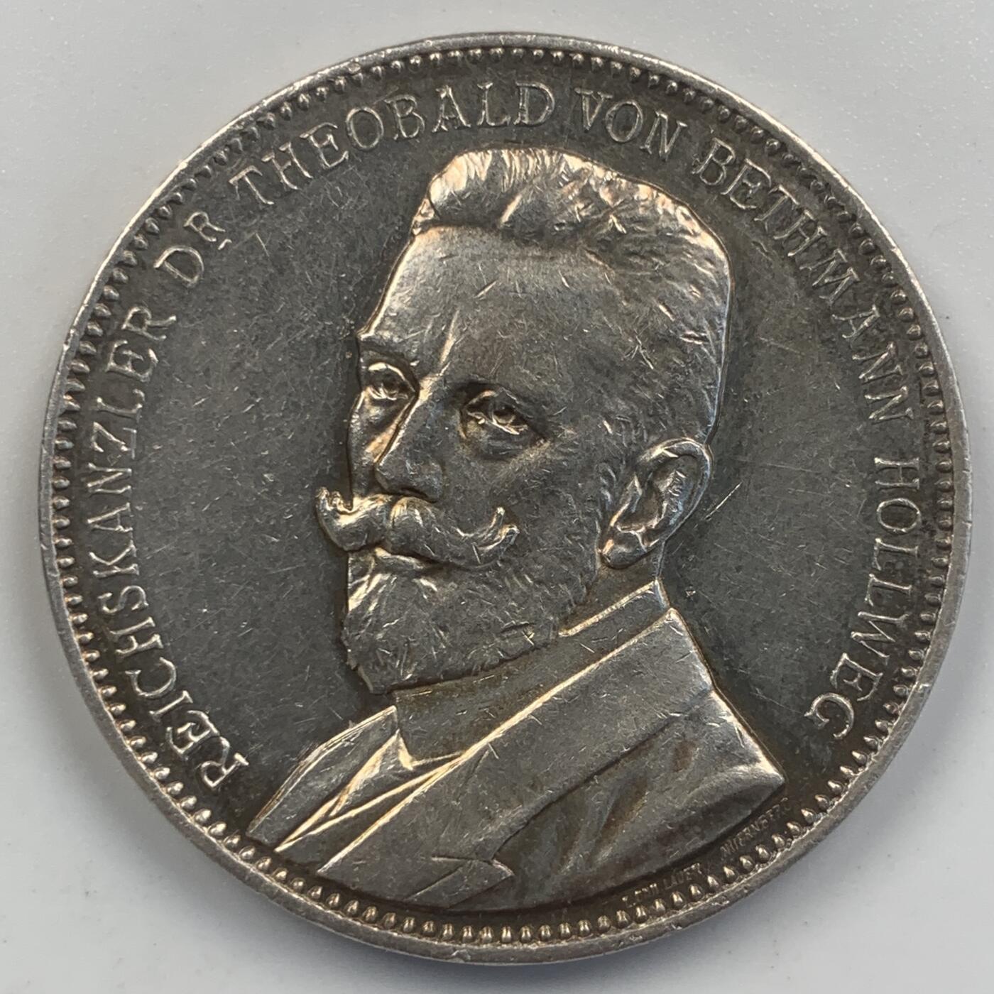 掌中浮雕-藏着的欧洲第047场 1909年德国Theobald von Bethmann Hollweg被任命为德帝国首相银章，32mm，17.67g