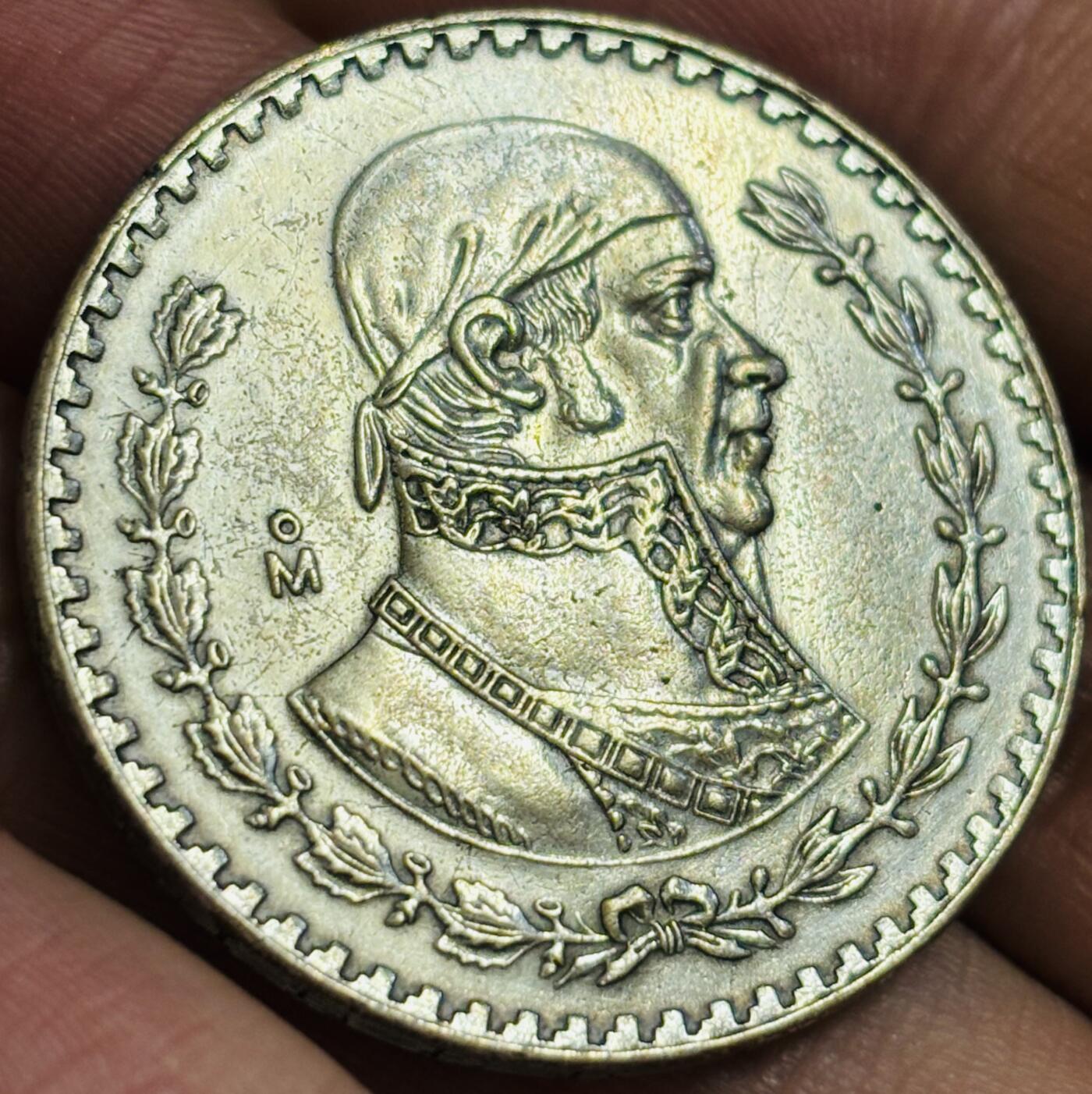 文馨钱币收藏第 286 场，圣诞节专场【 长期接收代拍品低至 0 佣金】 1959 年墨西哥海盗 1 比索银币