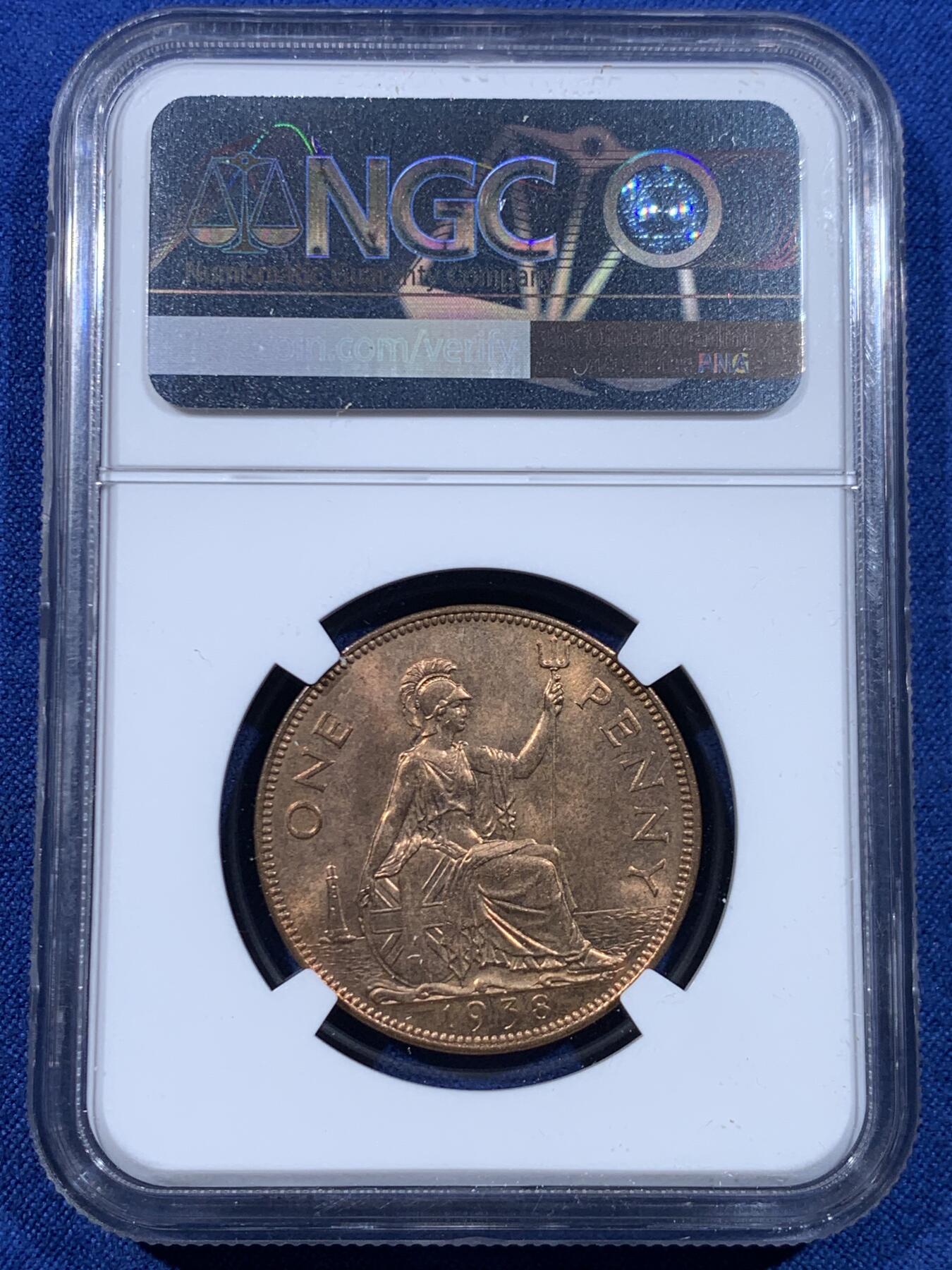 《竞宝斋》第449场 周日，周一，周二  3场连拍 （全场包邮，欢迎送拍） NGC MS64RB 英国乔治六世1938年一便士铜币，极美原铜光，好品难觅，64的分数足以自藏了