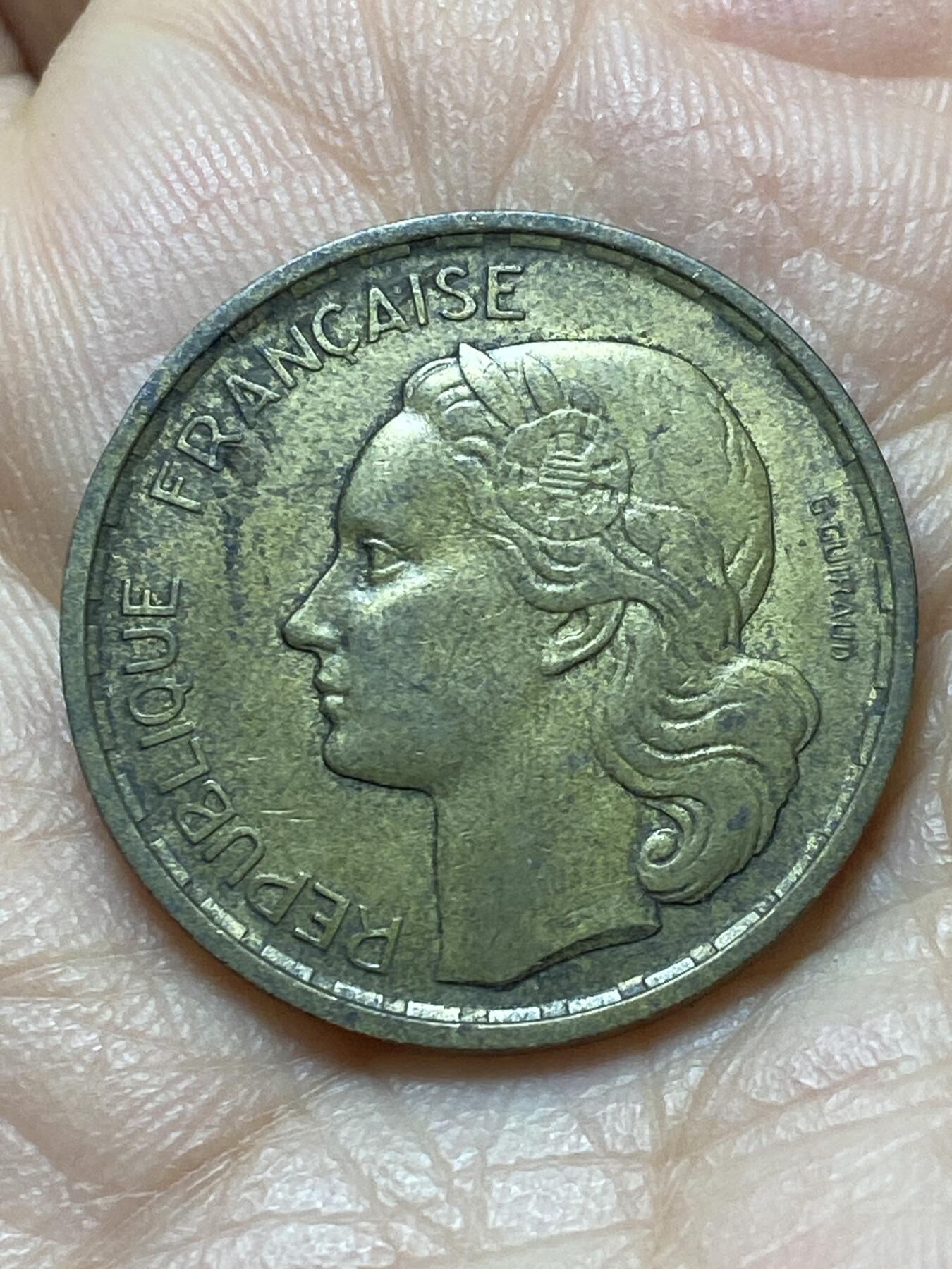 2025年第一百四十四场(总第一百七十场）品种丰富英国一线回流散币年末特拍场第一场(免佣金) 法兰西第四共和国1950年20法郎(人像后单排字，B标博蒙莱罗热造，三羽版)