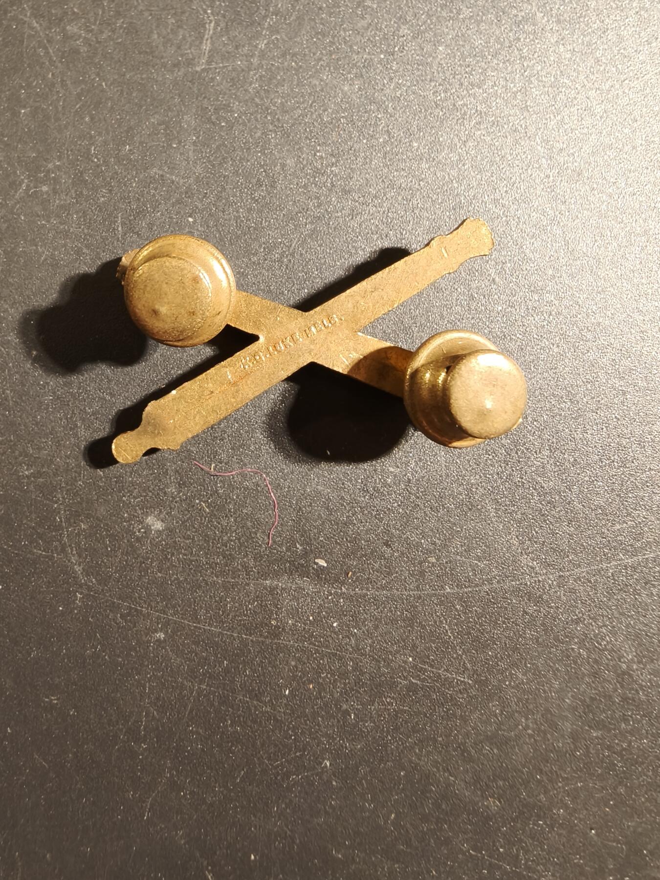 老王徽章第171期 美国炮兵领章