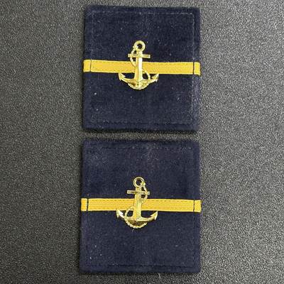 西秦中古拍卖第七十期 - 越南人民军海军下士肩章