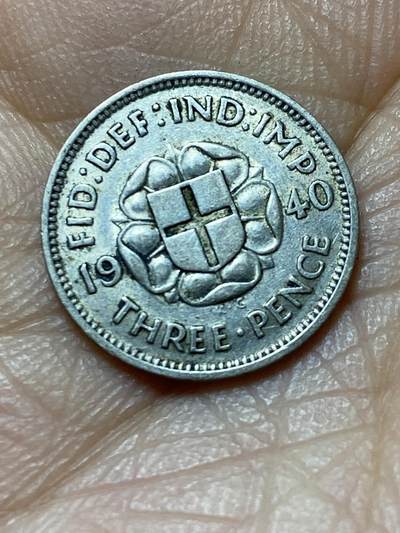 2025年第一百四十四场(总第一百七十场）品种丰富英国一线回流散币年末特拍场第一场(免佣金) - 好品–英国🇬🇧1940年3便士银币(乔治六世第一版，500银)