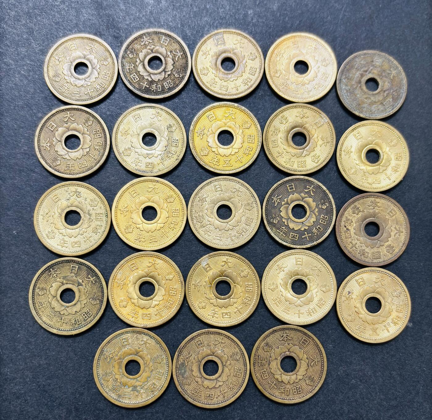 文馨钱币收藏第 286 场，圣诞节专场【 长期接收代拍品低至 0 佣金】