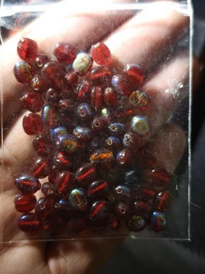 97期回流戒指饰品杂件纪念章丝路钱币专场 - 中亚回流珠子