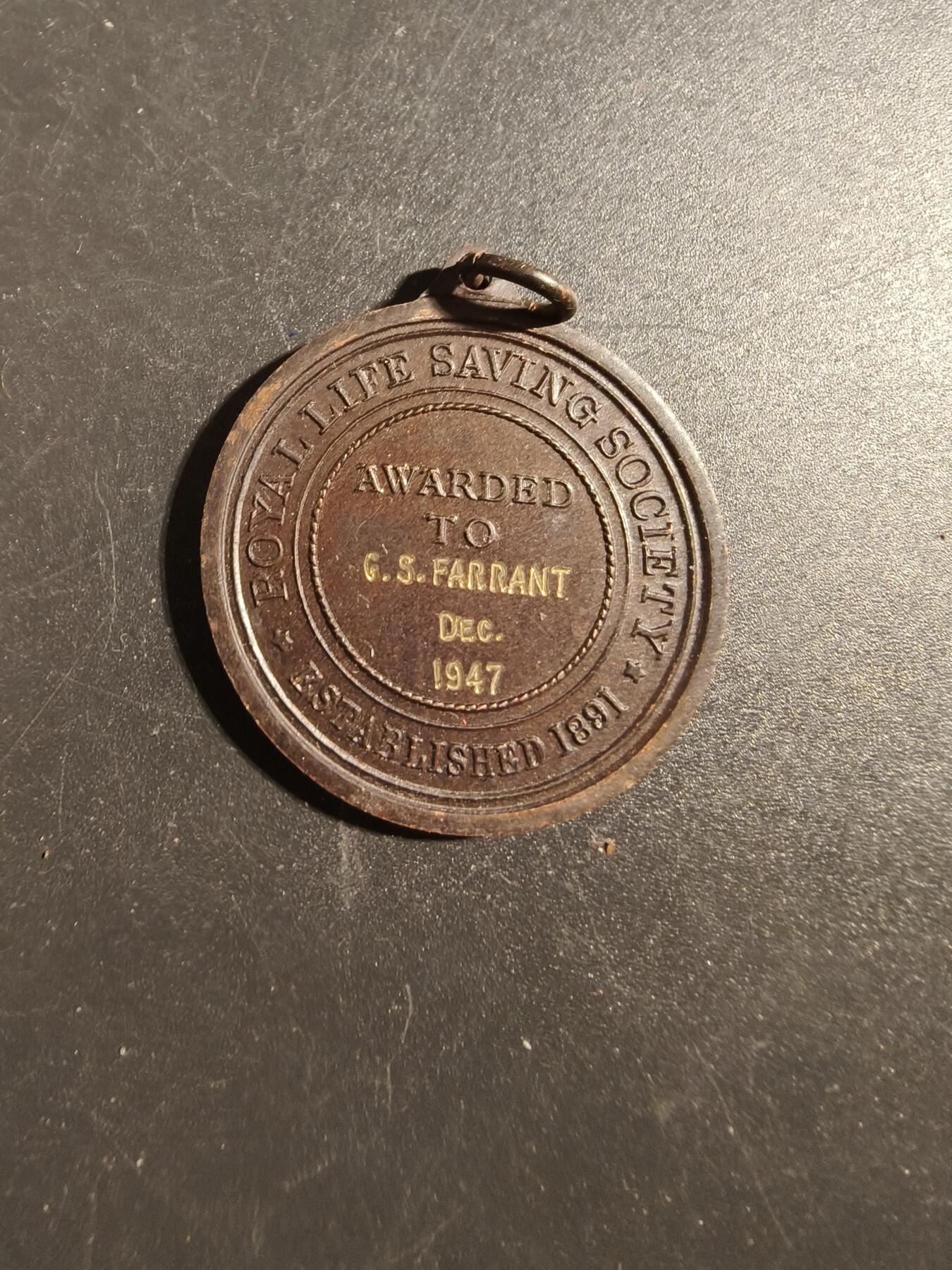 老王徽章第171期 英国拯救生命协会奖章     1947年实发