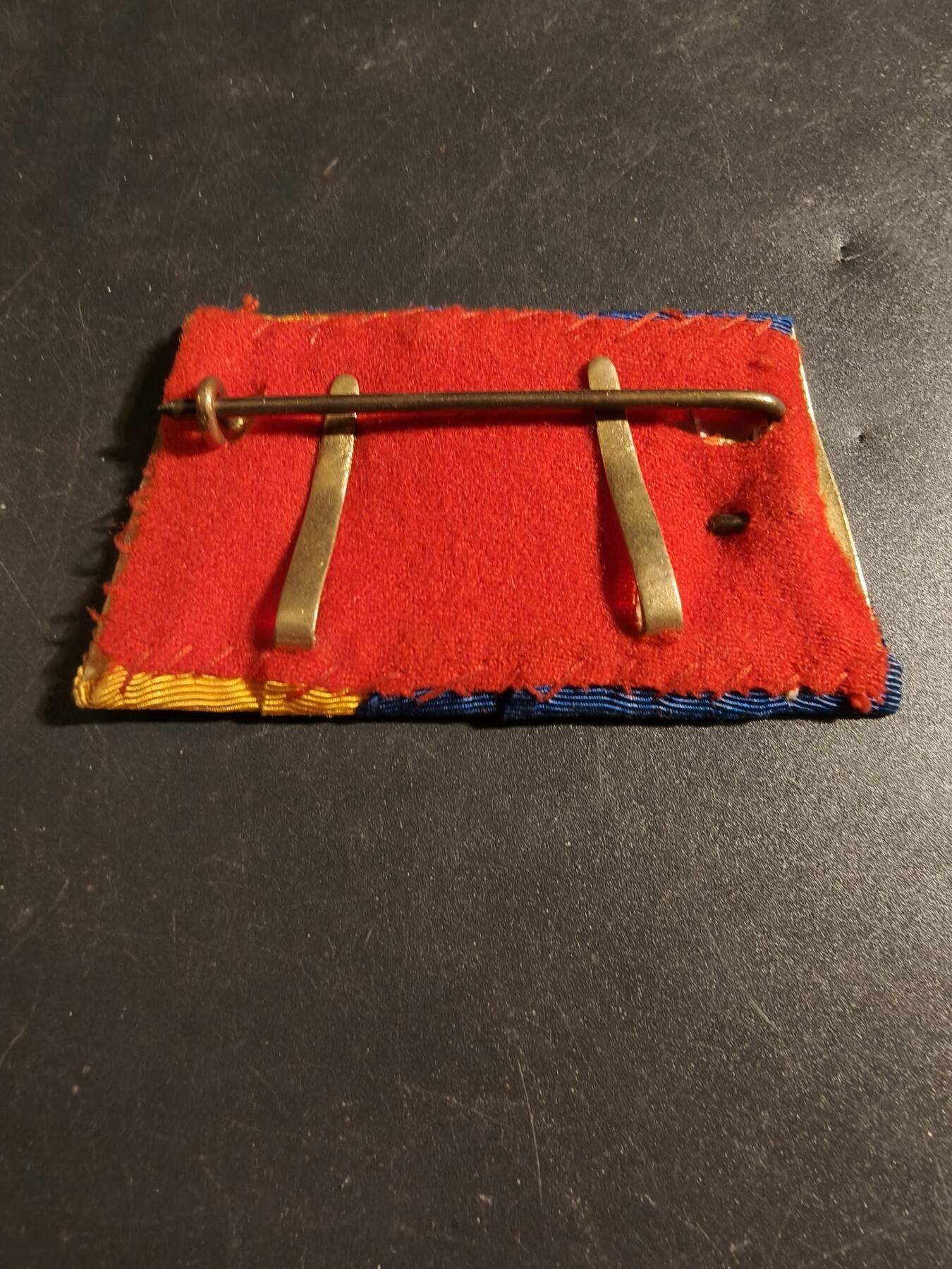 老王徽章第171期 德国普鲁士预备军、德皇百年纪念章礼服2联挂