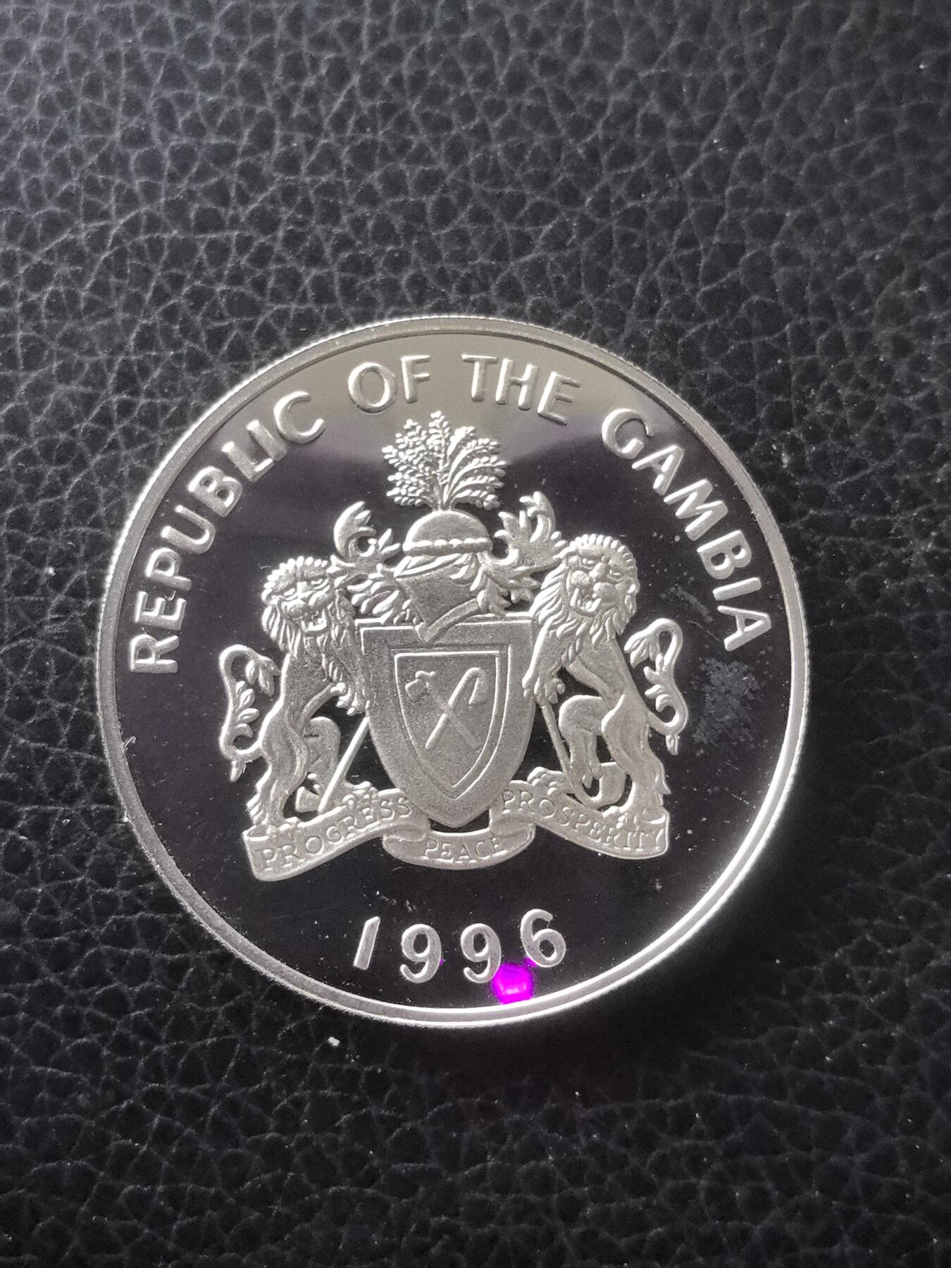 道一币馆币章第一百六十一场 冈比亚1996年法国世界杯20达拉西精制银币 31.47g 925S  10000