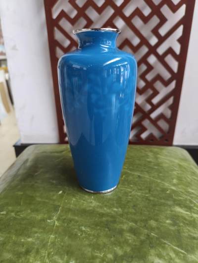 海外回流精品拍卖12.28 - 日本回流全新七宝烧花瓶一只