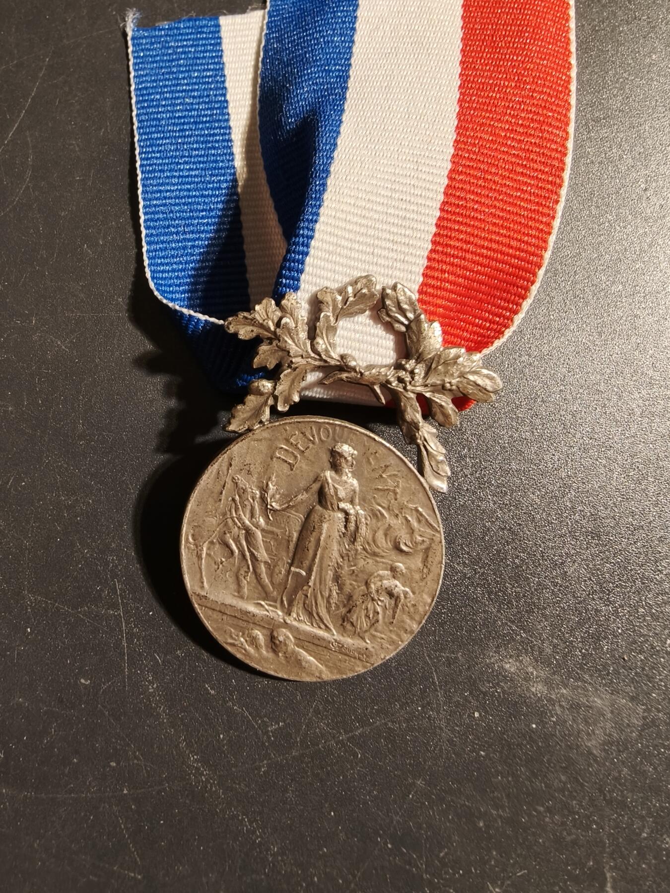 老王徽章第171期