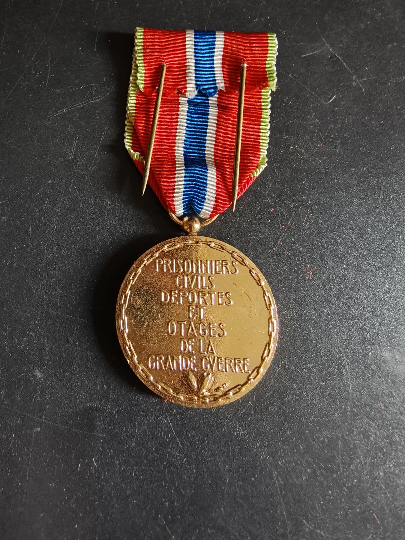 老王徽章第171期 法国一战平民战俘、被驱逐者及人质纪念章