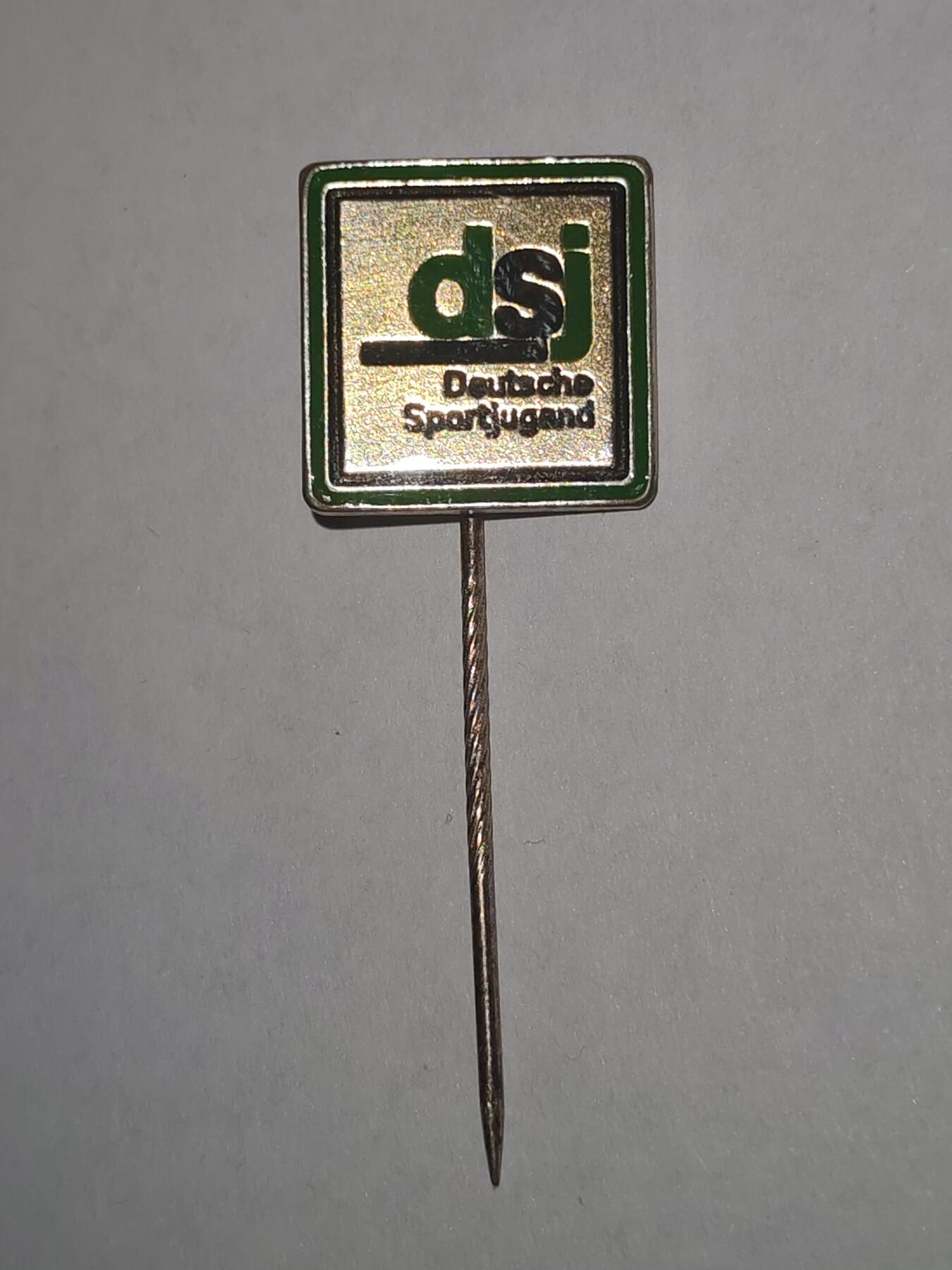 韵星假日拍卖第三十三期 -- Rimey Holidays Auction 33