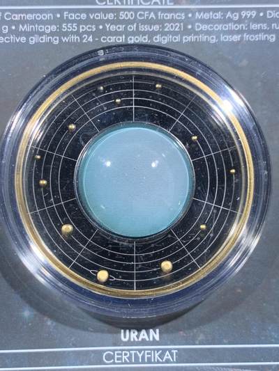 《竞宝斋》第449场 周日，周一，周二  3场连拍 （全场包邮，欢迎送拍） 喀麦隆2021年500法郎彩色立体镀铑银币 太阳系行星-天王星 17.5克999银 发行量555枚 盒证全