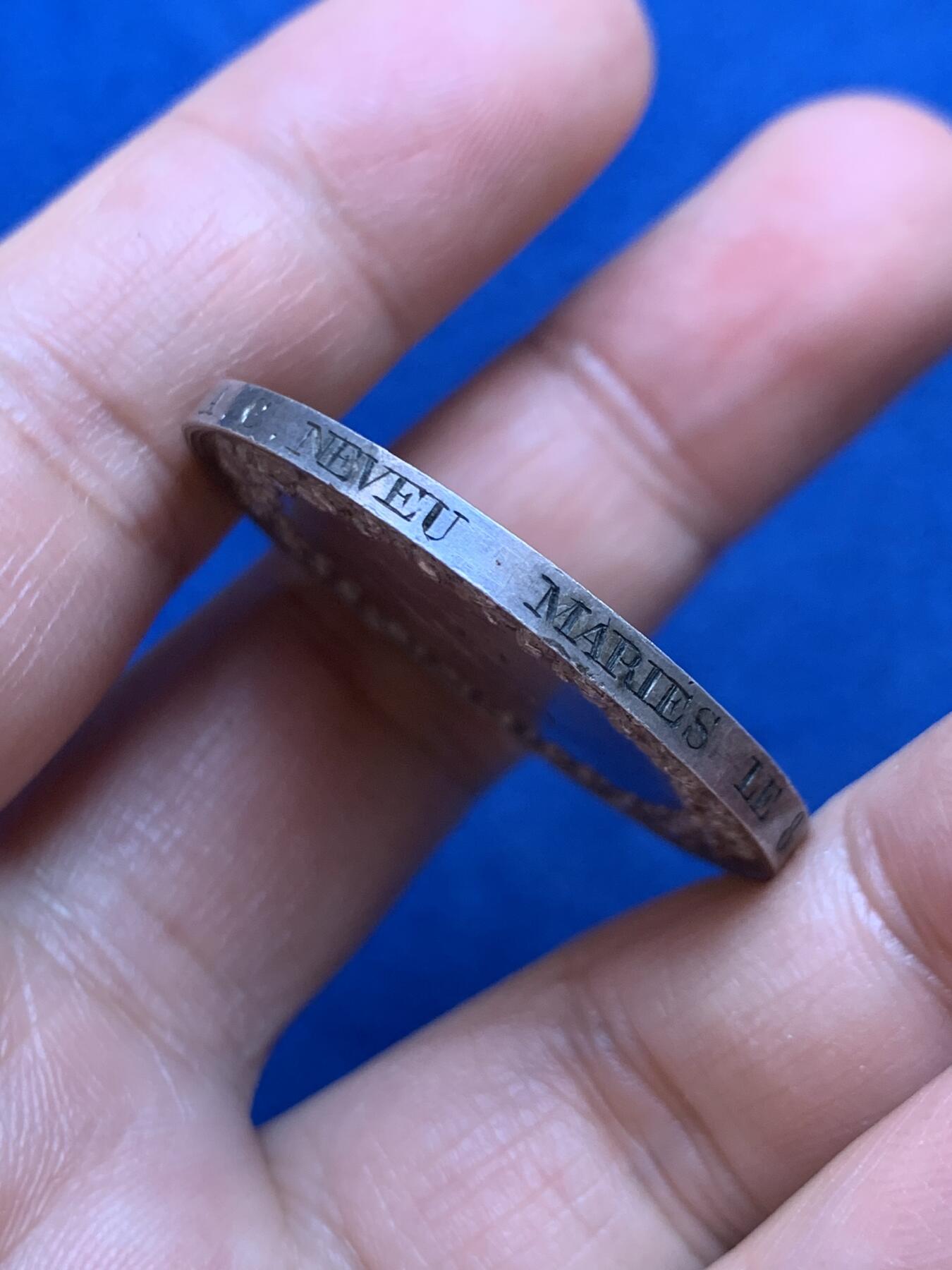 《竞宝斋》第449场 周日，周一，周二  3场连拍 （全场包邮，欢迎送拍） 婚礼银章 22.35克 36mm 1841 神灯边铭 周边刻字