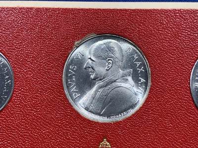 《竞宝斋》第449场 周日，周一，周二  3场连拍 （全场包邮，欢迎送拍） 梵蒂冈1968年8枚套币 带1枚500里拉银币