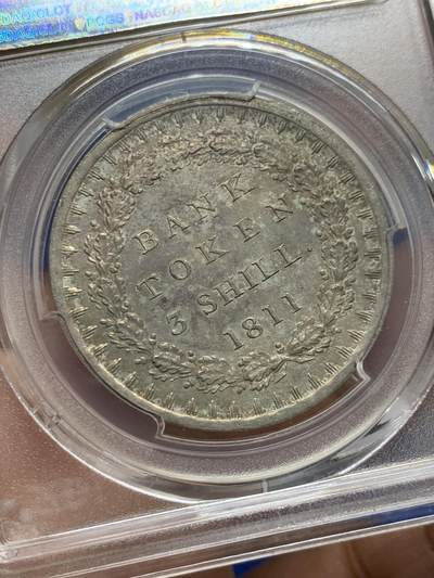 《竞宝斋》第449场 周日，周一，周二  3场连拍 （全场包邮，欢迎送拍） PCGS MS64 英国 1811年 乔治三世英格兰银行小头三先令银币 五彩原味包浆 看着非常舒服