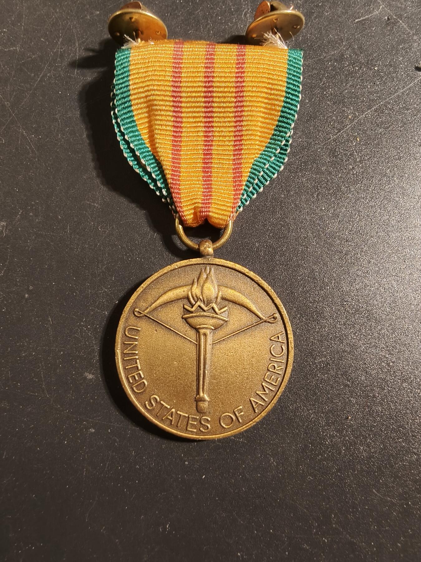 老王徽章第171期 美国越战服役奖章